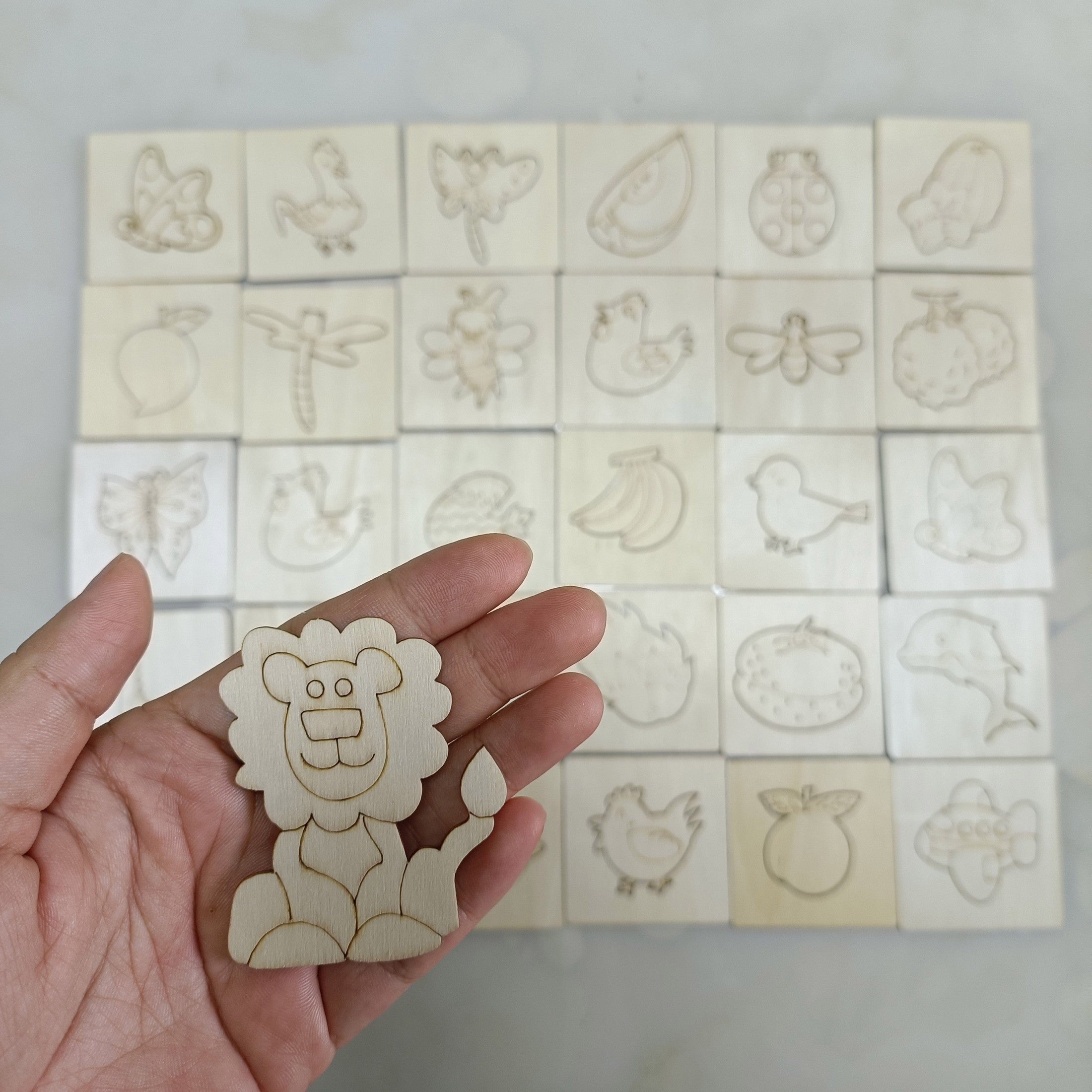 LumaSketch Montessori 20-Piece Drawing Set For Kids