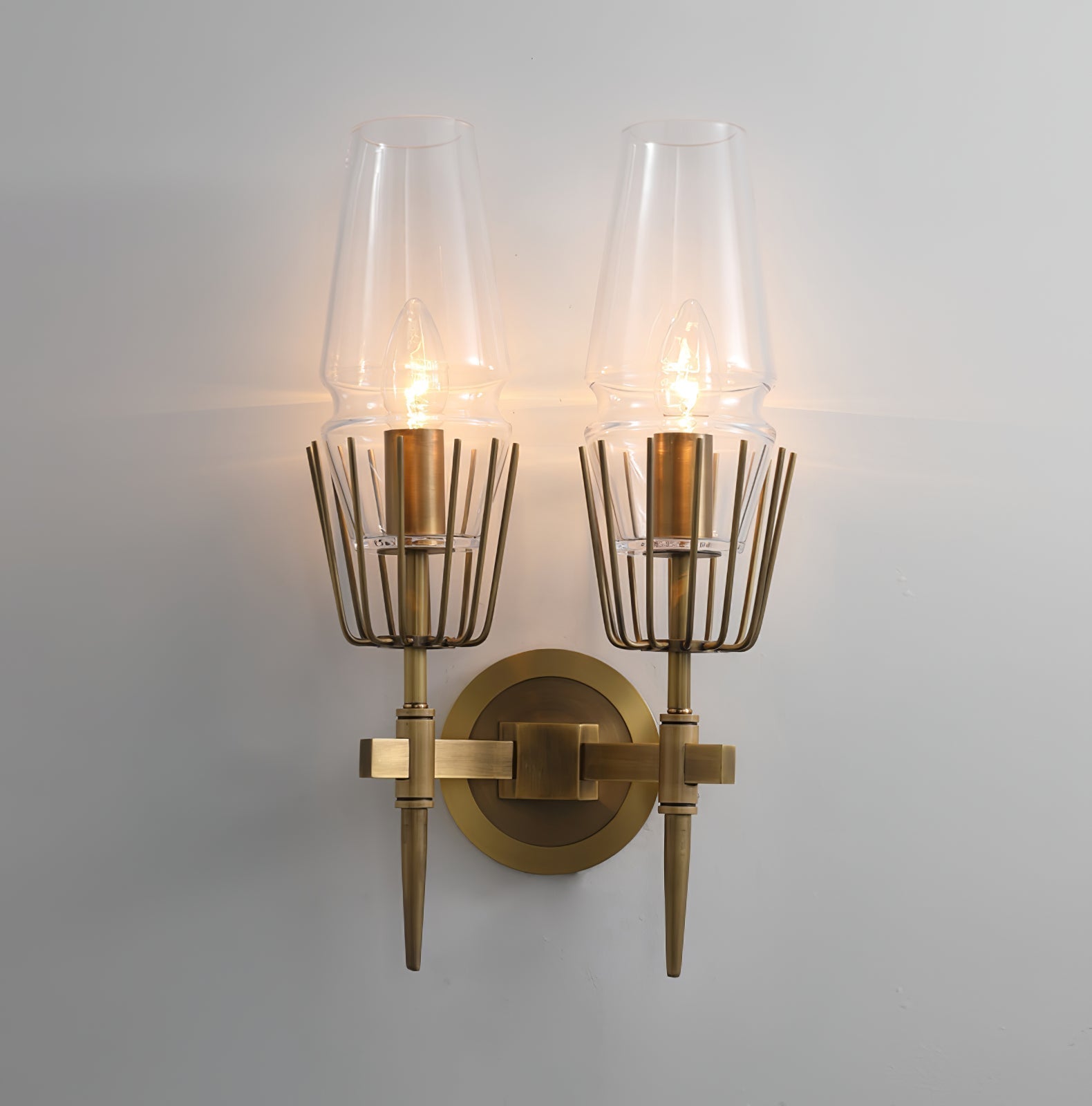 Aureline Modern Black And Gold Wall Lamp For Luxe Rooms