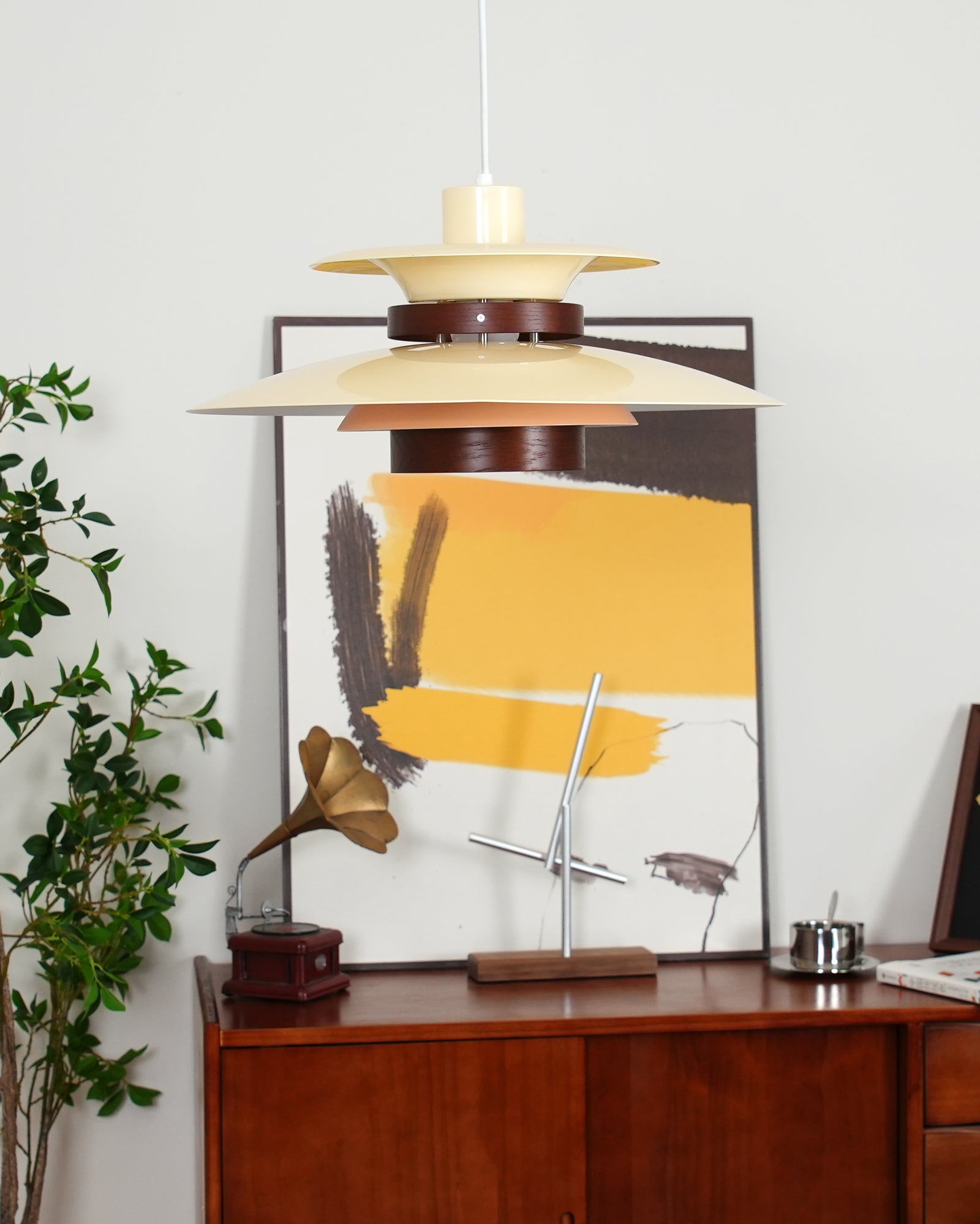 Aurelis Suspended Pendant Lamp With Warm Ambient Glow