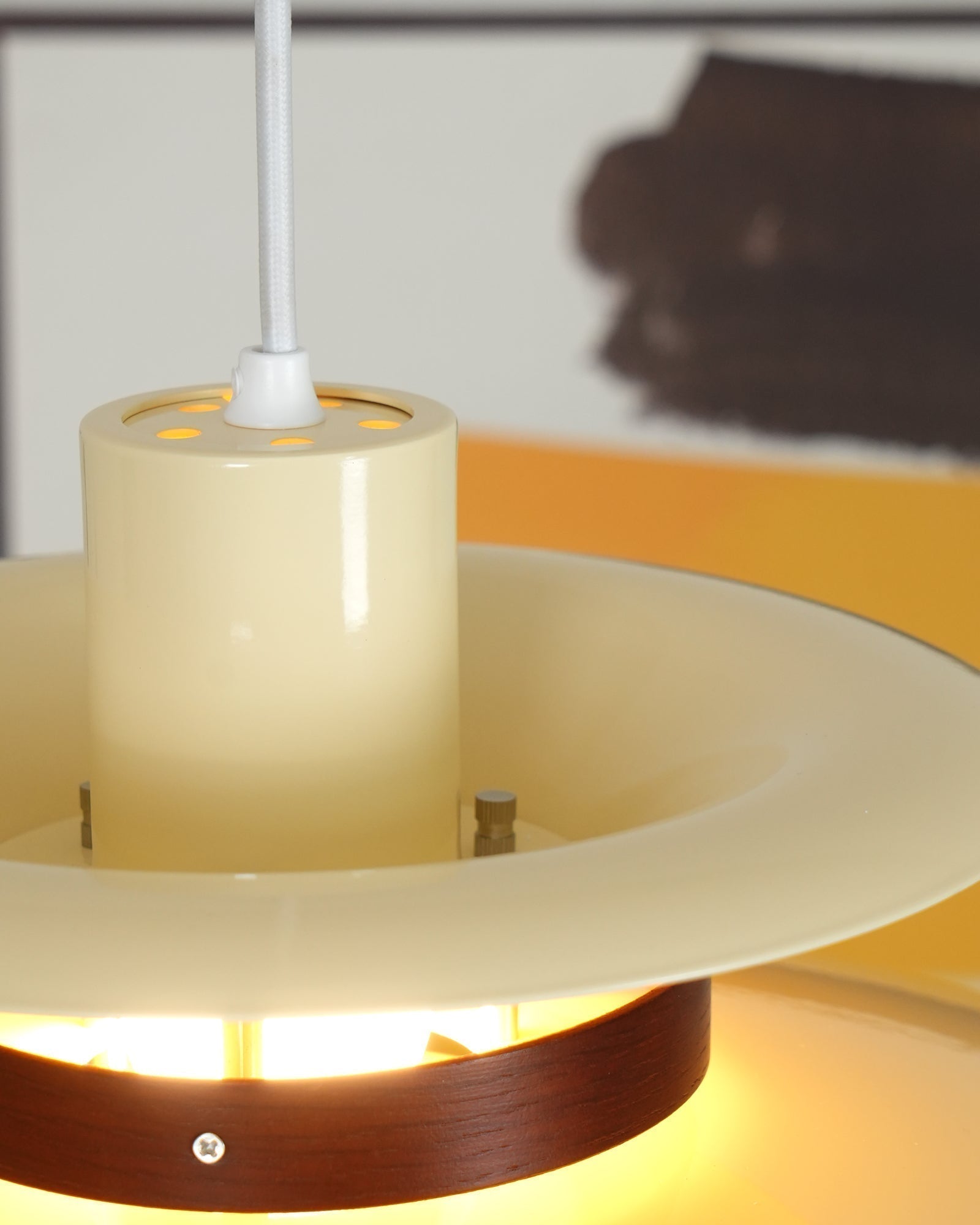 Aurelis Suspended Pendant Lamp With Warm Ambient Glow