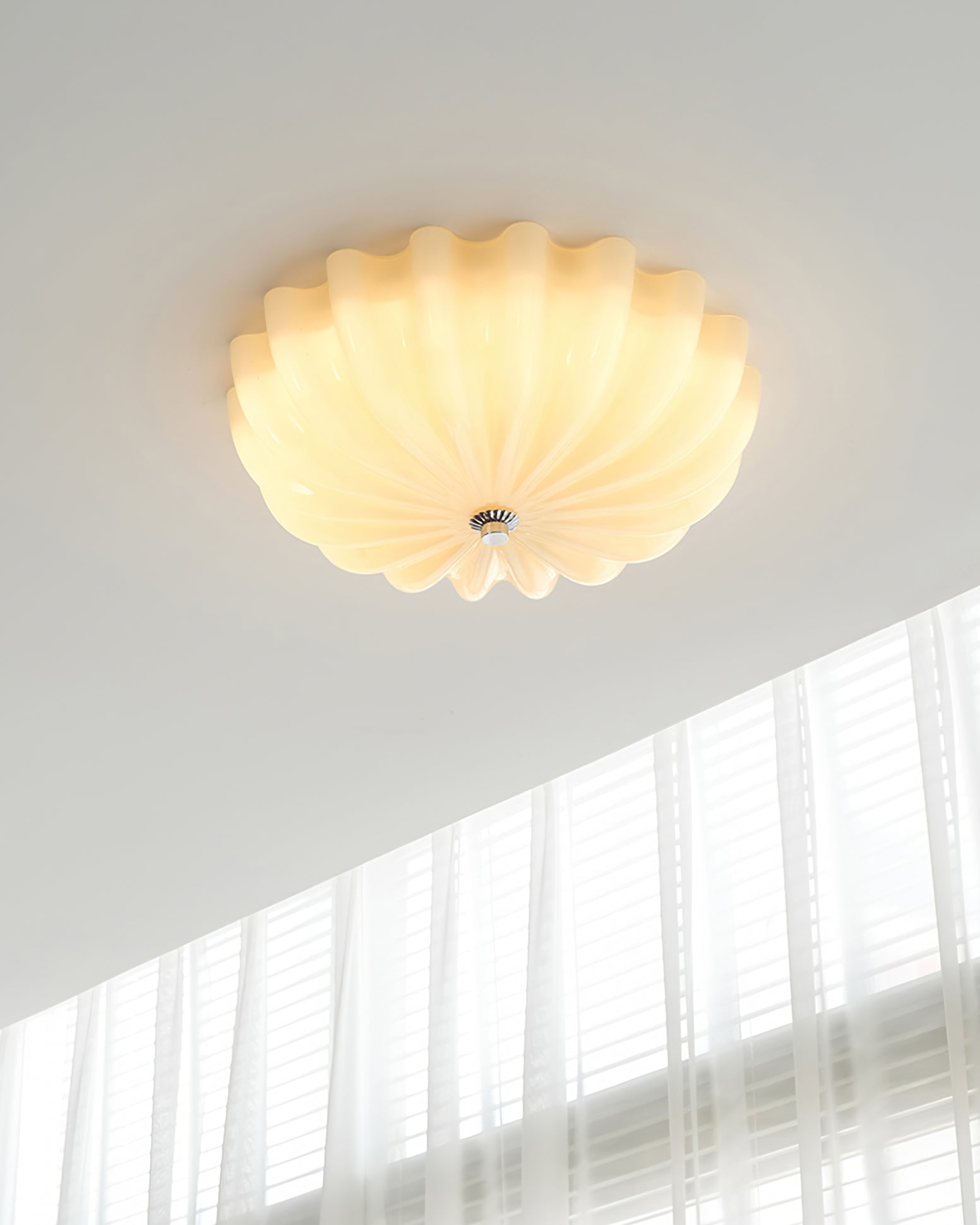 LuminaPetal Ceiling Lamp With Organic Curves And Warm Glow