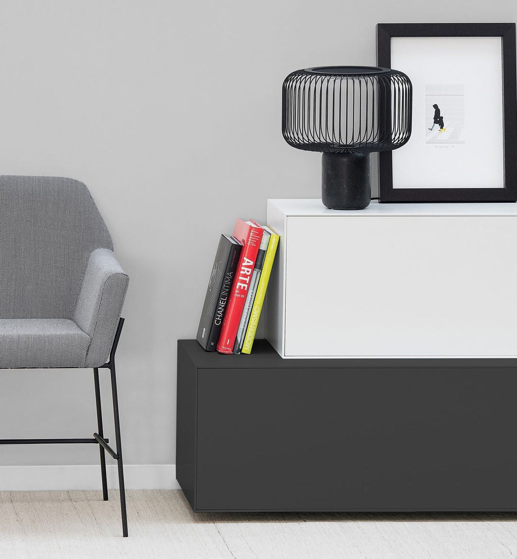 Aurell Table Lamp With Matte Black Screen And Marble Base