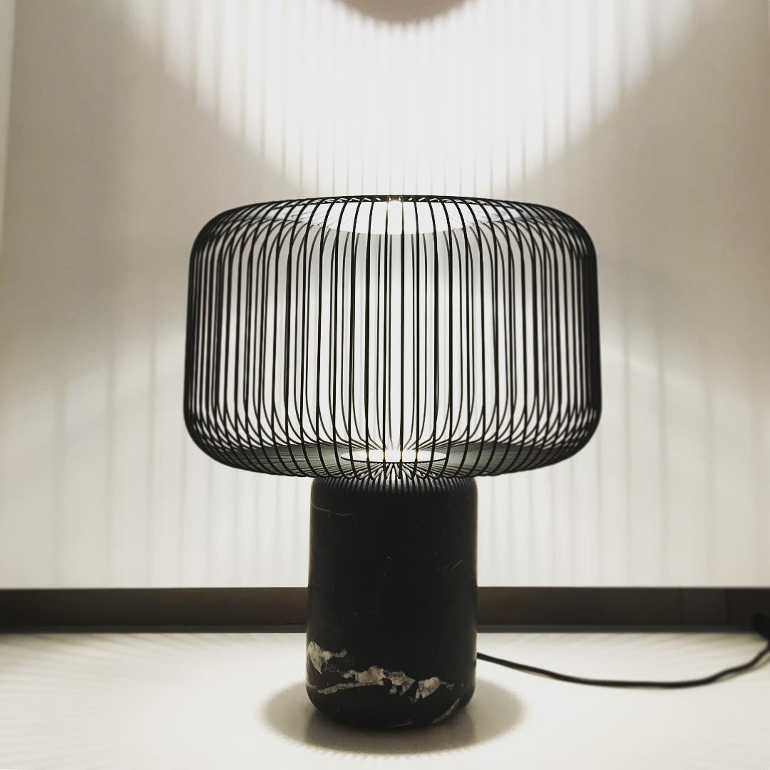 Aurell Table Lamp With Matte Black Screen And Marble Base