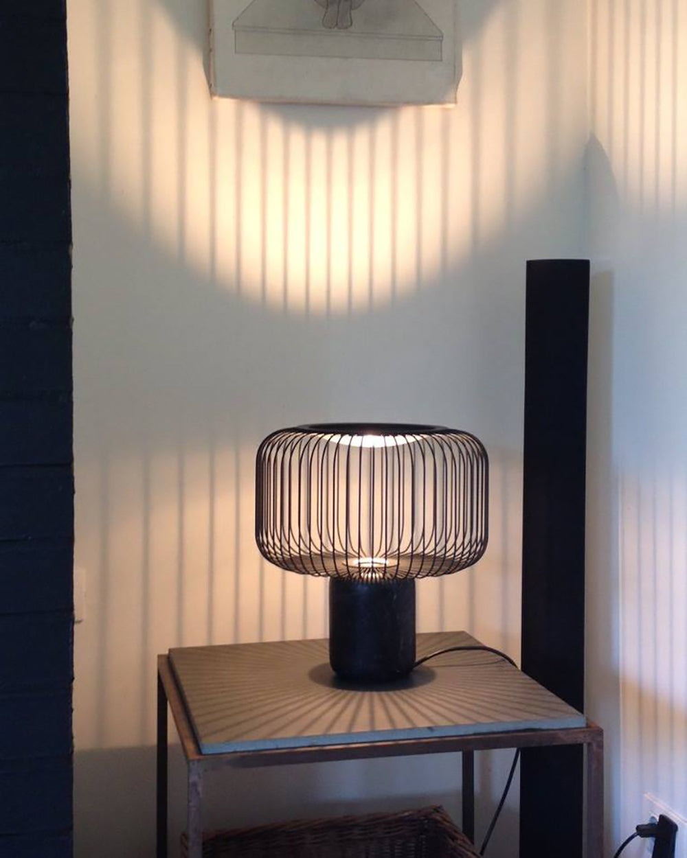 Aurell Table Lamp With Matte Black Screen And Marble Base